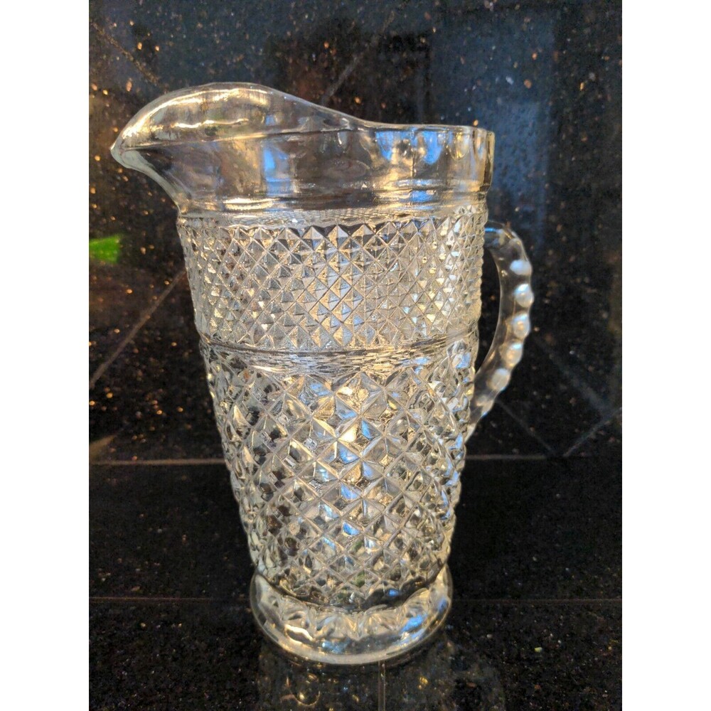 VTG Wexford Anchor Hocking Glass Beverage Pitcher 64 oz Clear Diamond Cut